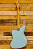 Squier Classic Vibe '70s Jaguar Limited-Edition - Daphne Blue